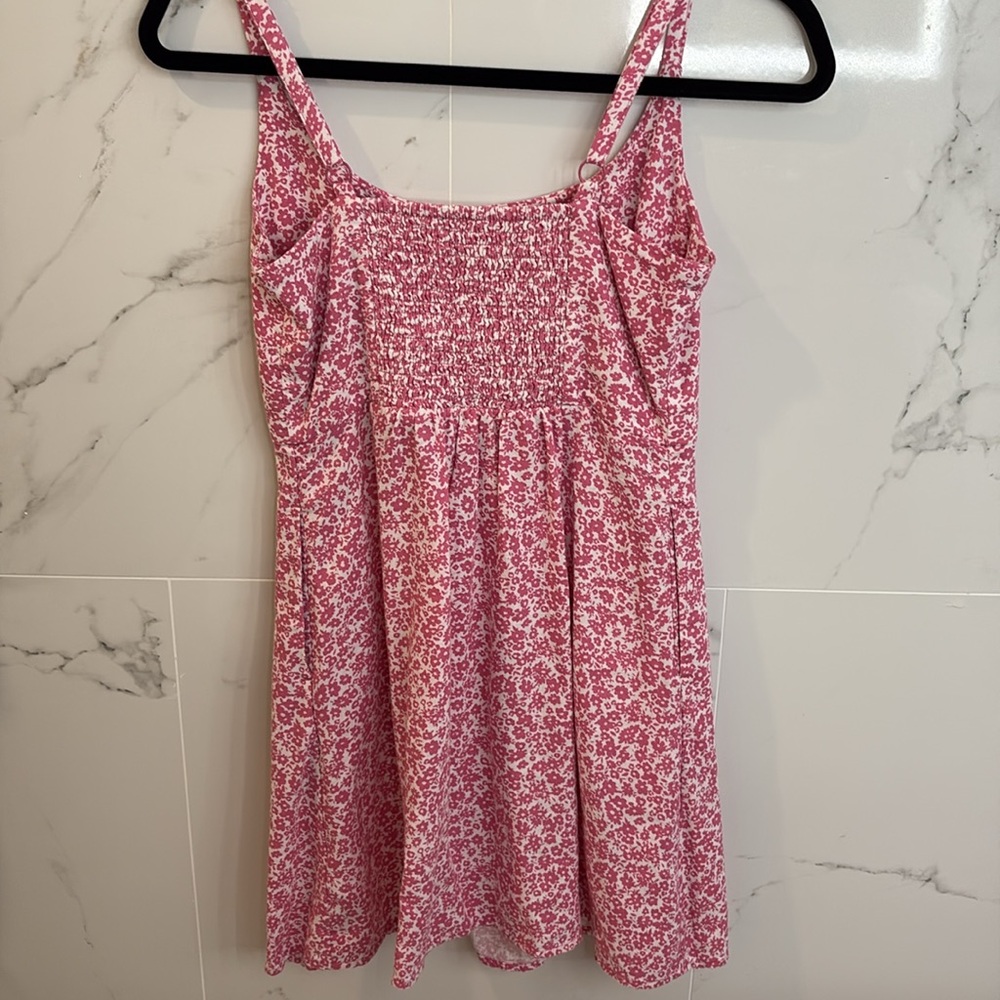 Old Navy Floral Linen Blend Dress - Picture 2 of 6